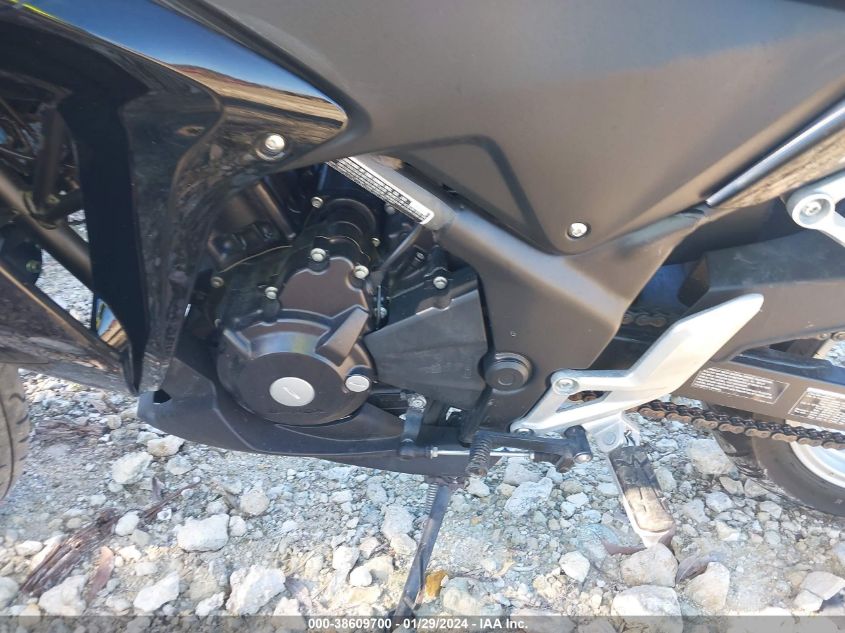 2011 HONDA CBR250 R MLHMC4111B5004150