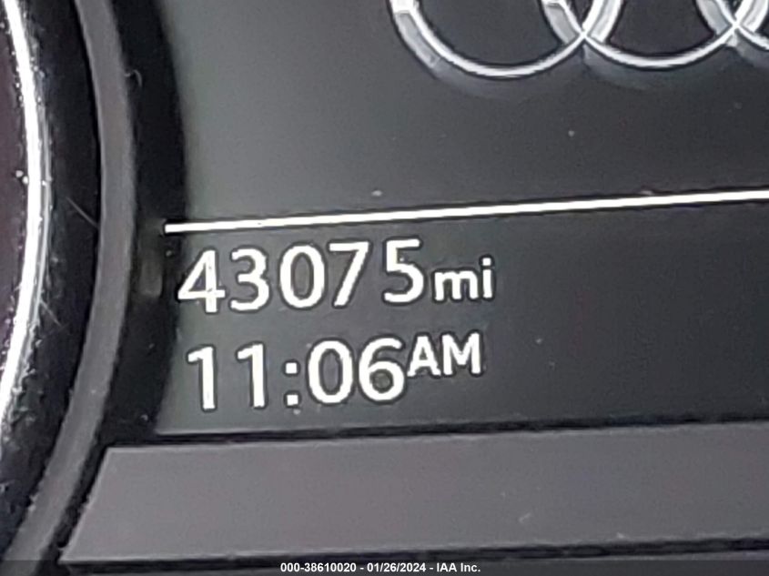 2017 AUDI A4 2.0T PREMIUM - WAUANAF49HN022581