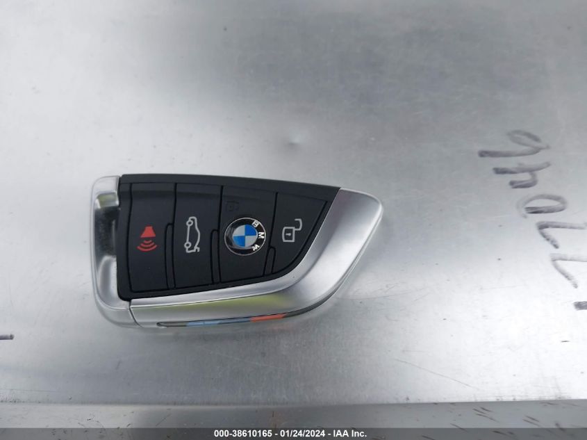 2022 BMW X4 M 5YM23EC07N9J61576