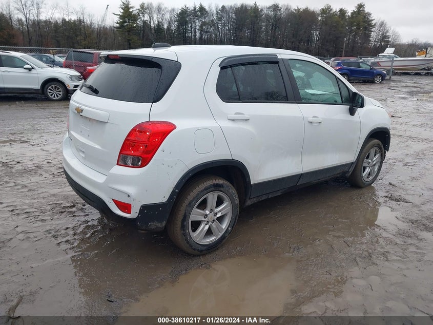 VIN KL7CJNSB8LB018113 2020 CHEVROLET TRAX LS