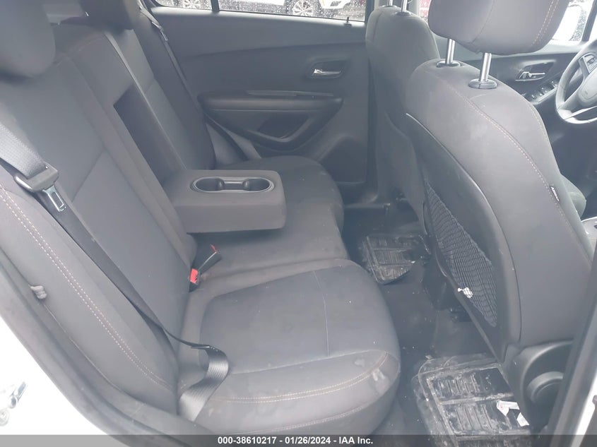 VIN KL7CJNSB8LB018113 2020 CHEVROLET TRAX LS