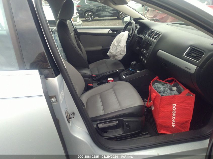 2013 VOLKSWAGEN JETTA HYBRID SEL PREMIUM 3VW637AJ1DM222841