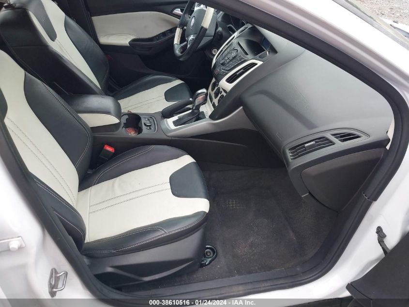 2014 FORD FOCUS SE - 1FADP3K29EL275696