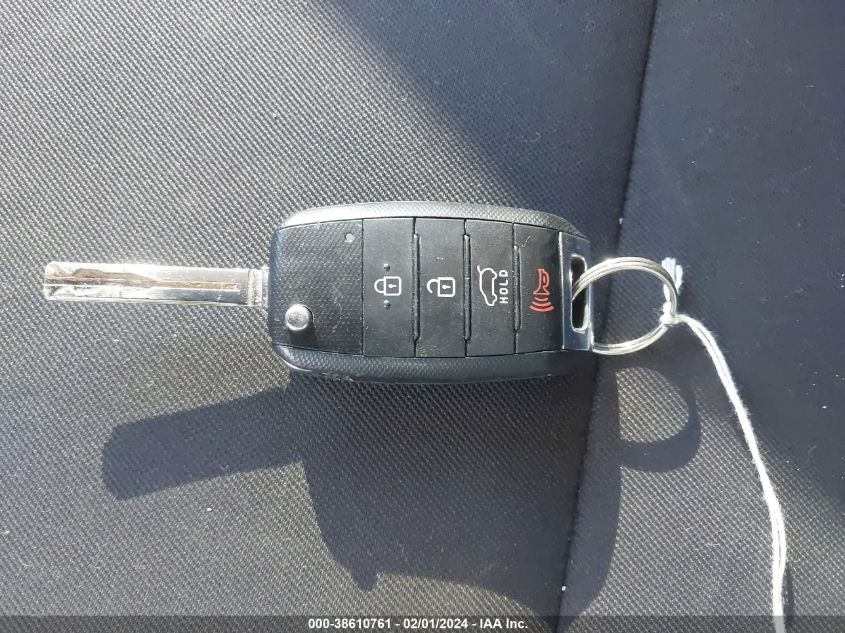 2016 KIA SOUL - KNDJN2A22G7839750