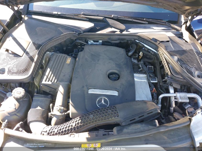 VIN 55SWF4JB3JU241231 2018 MERCEDES-BENZ C 300