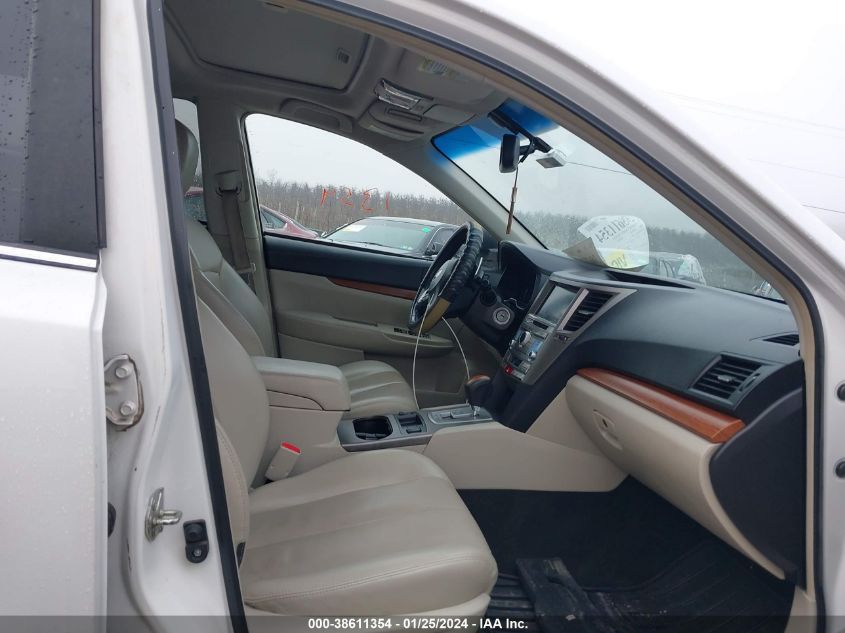 2014 SUBARU OUTBACK 2.5I LIMITED - 4S4BRCMC0E3243085