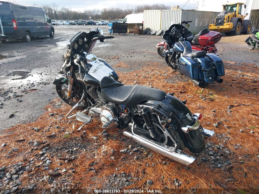 2013 HARLEY-DAVIDSON FLHX STREET GLIDE - 1HD1KBM11DB643639