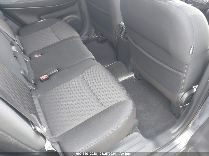 VIN 5N1AT2MT5JC768077 2018 NISSAN ROGUE S/SL