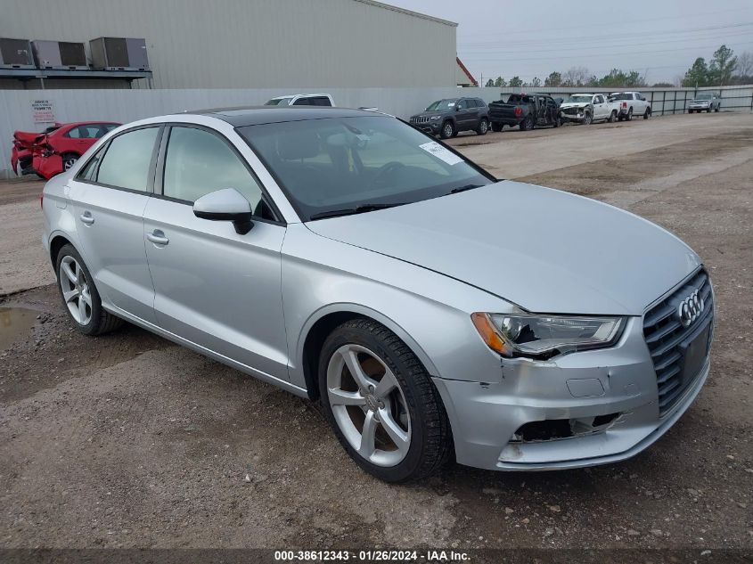 VIN WAUACGFF6F1002741 2015 AUDI A3 no.1