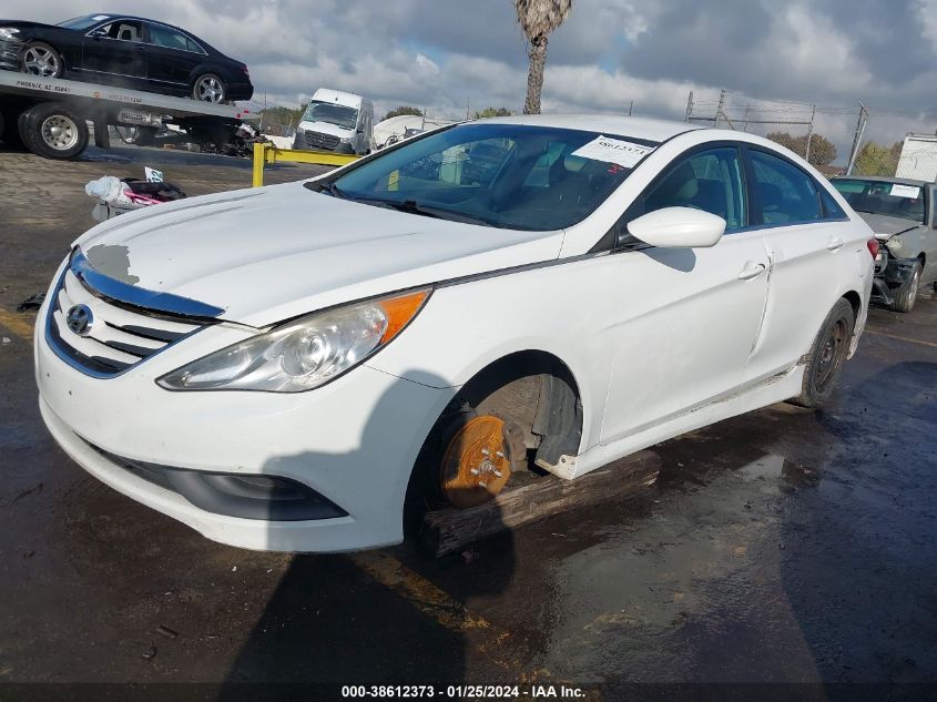 2014 HYUNDAI SONATA GLS - 5NPEB4AC1EH839343