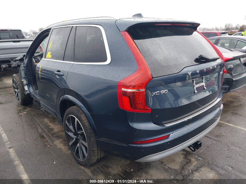 2022 VOLVO XC90 T6 MOMENTUM - YV4A22PK5N1869595