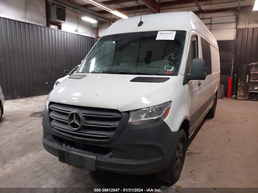 VIN WD4PF1CD4KP052636 2019 MERCEDES-BENZ SPRINTER 2500 HIGH ROOF V6