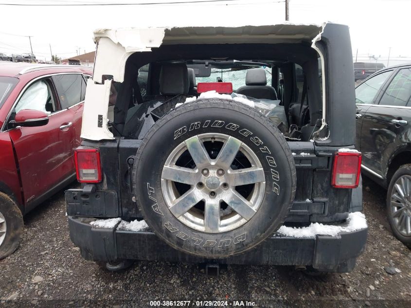 2017 JEEP WRANGLER UNLIMITED SAHARA 4X4 - 1C4BJWEG6HL552501