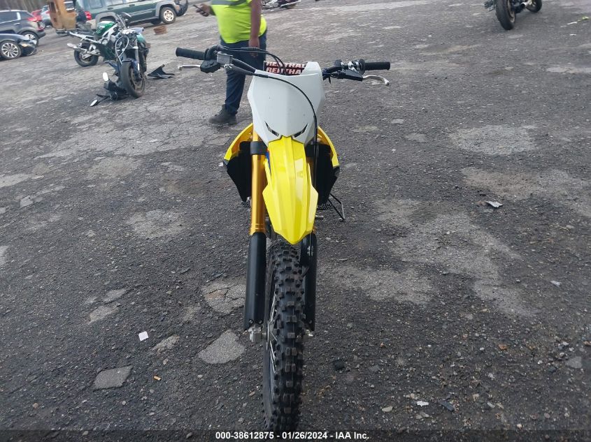 2019 SUZUKI RM-Z250 - JS1EC11C5K7100403