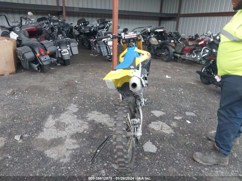2019 SUZUKI RM-Z250 - JS1EC11C5K7100403