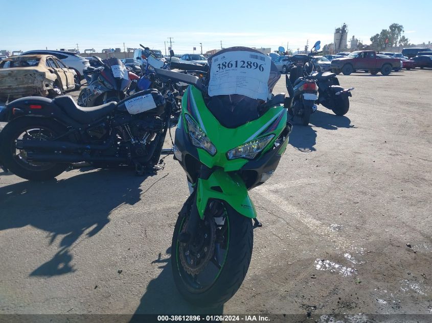 VIN JKAEXKG14NDAF2445 2022 KAWASAKI EX400