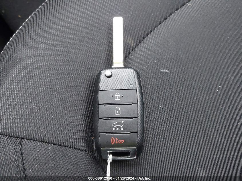 2017 KIA SOUL + - KNDJP3A53H7465631