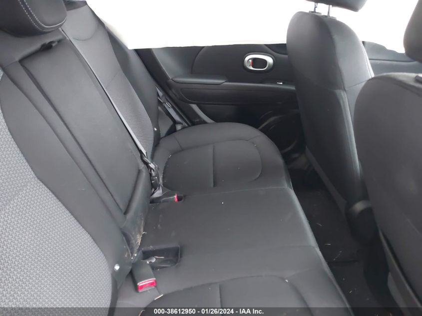 2017 KIA SOUL + - KNDJP3A53H7465631
