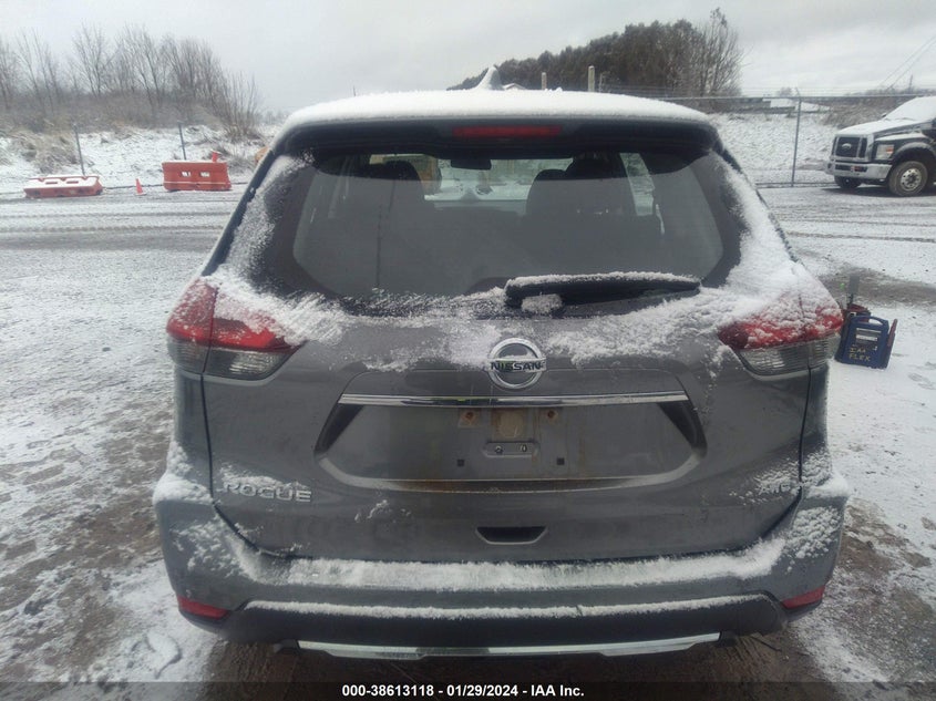 VIN JN8AT2MV8JW313863 2018 NISSAN ROGUE S