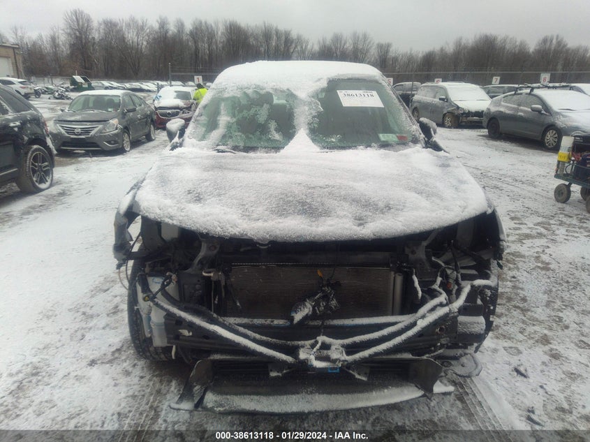 VIN JN8AT2MV8JW313863 2018 NISSAN ROGUE S