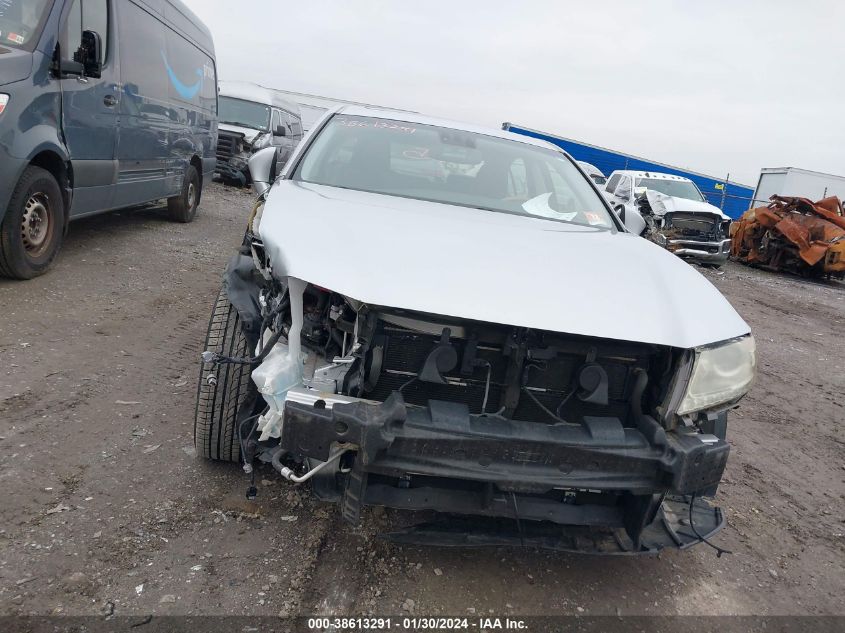 2013 LEXUS ES 300H - JTHBW1GG6D2024764