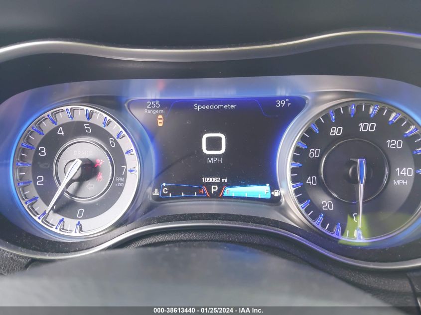 2018 CHRYSLER 300 TOURING L - 2C3CCAAGXJH314195
