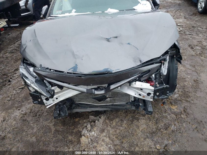 2018 TOYOTA CAMRY SE - 4T1B11HK3JU106949