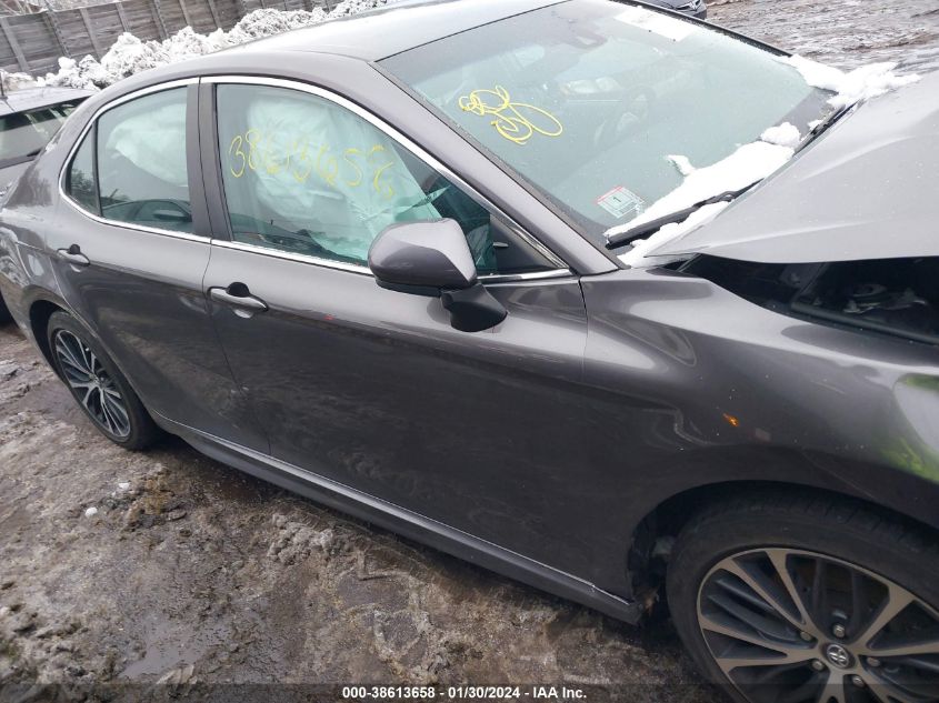 2018 TOYOTA CAMRY SE - 4T1B11HK3JU106949