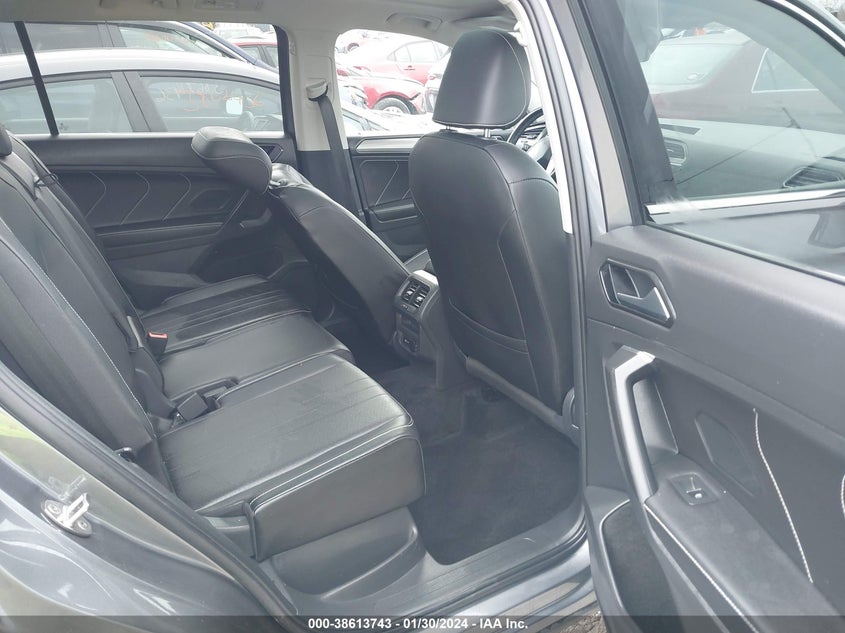 VIN 3VV2B7AX8NM077051 2022 VOLKSWAGEN TIGUAN 2.0T SE