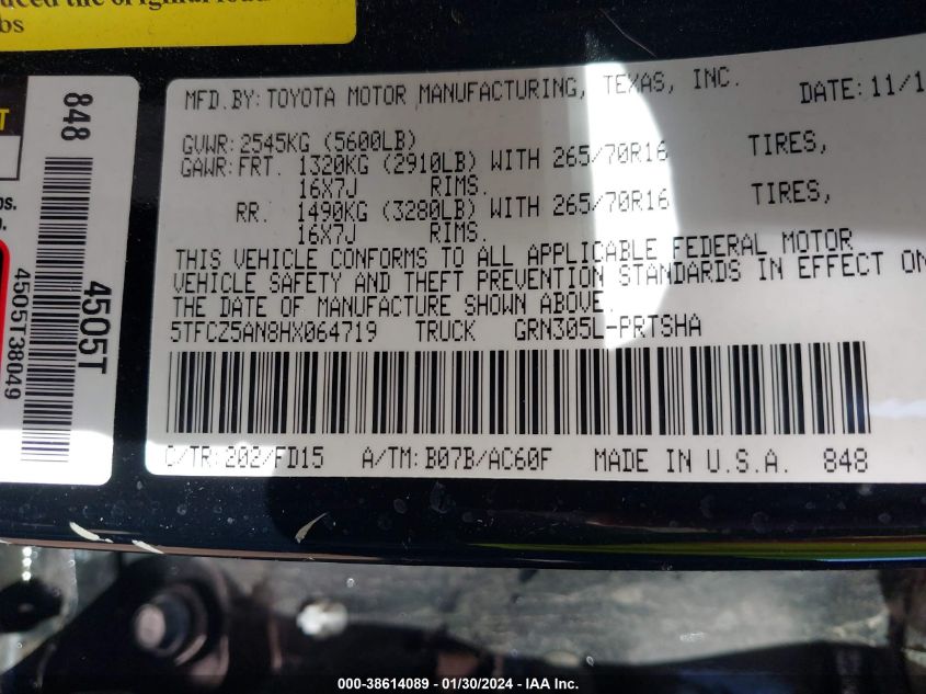 2017 TOYOTA TACOMA DBL CAB/SR/TRDSPT/OR/PRO - 5TFCZ5AN8HX064719