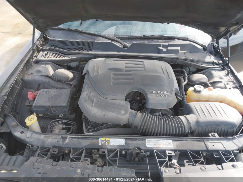2015 DODGE CHALLENGER SXT OR R/T - 2C3CDZAG5FH701417
