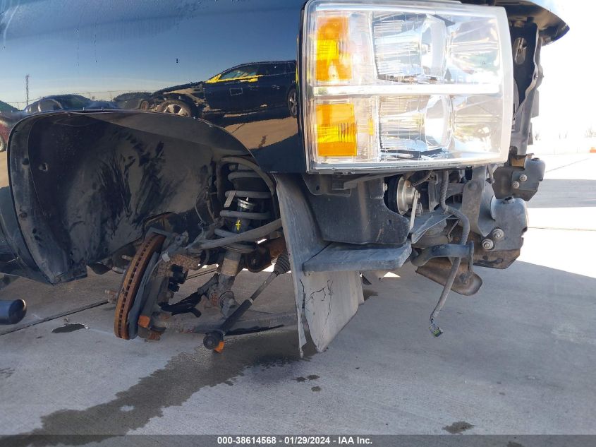 2013 CHEVROLET SILVERADO 1500 LT - 3GCPCSE03DG329707