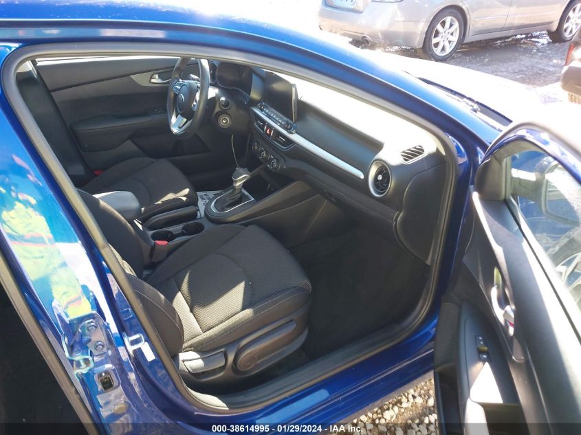2021 KIA FORTE LXS - 3KPF24AD7ME377192