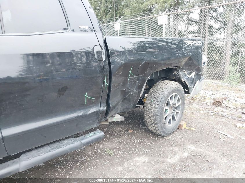 2015 TOYOTA TUNDRA SR5 5.7L V8 - 5TFUY5F13FX432525