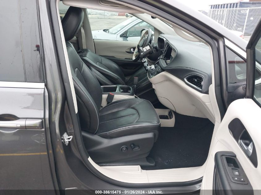 2017 CHRYSLER PACIFICA LIMITED - 2C4RC1GG8HR839712
