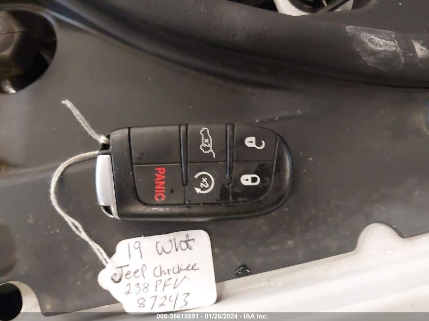 2019 JEEP GRAND CHEROKEE LAREDO - 1C4RJFAG0KC642920