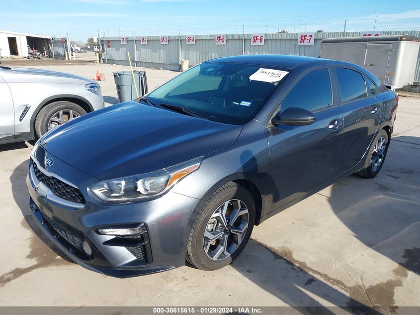 VIN 3KPF24AD4LE255713 2020 KIA FORTE LXS