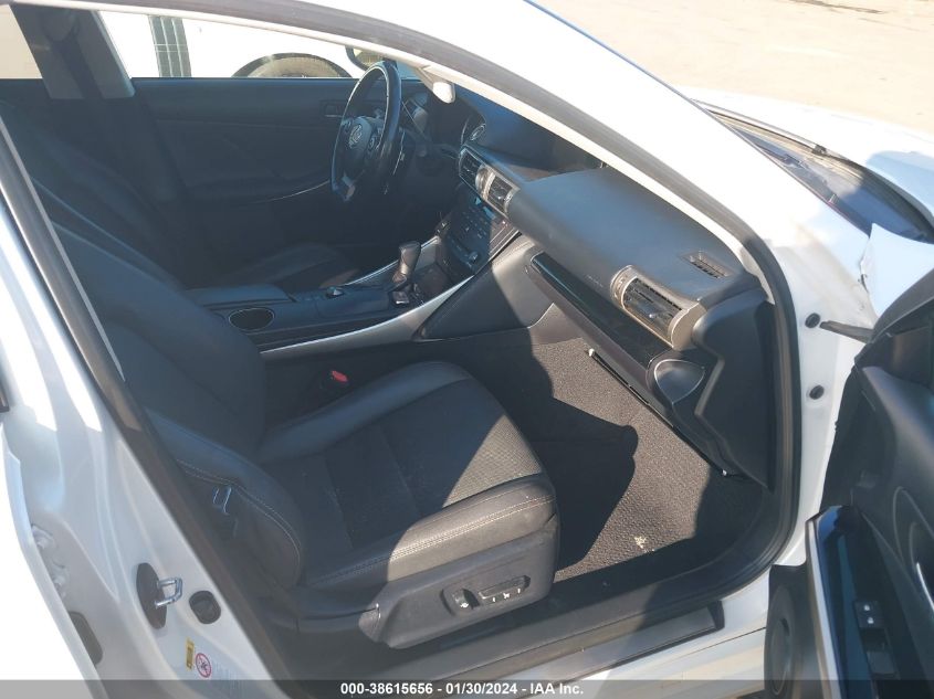 2016 LEXUS IS 200T - JTHBA1D26G5014911