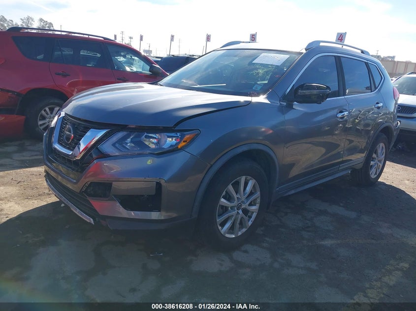 VIN KNMAT2MT2JP594658 2018 NISSAN ROGUE S/SV