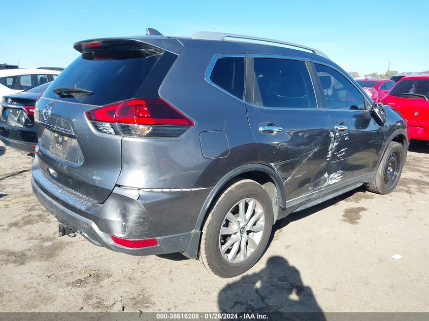 VIN KNMAT2MT2JP594658 2018 NISSAN ROGUE S/SV