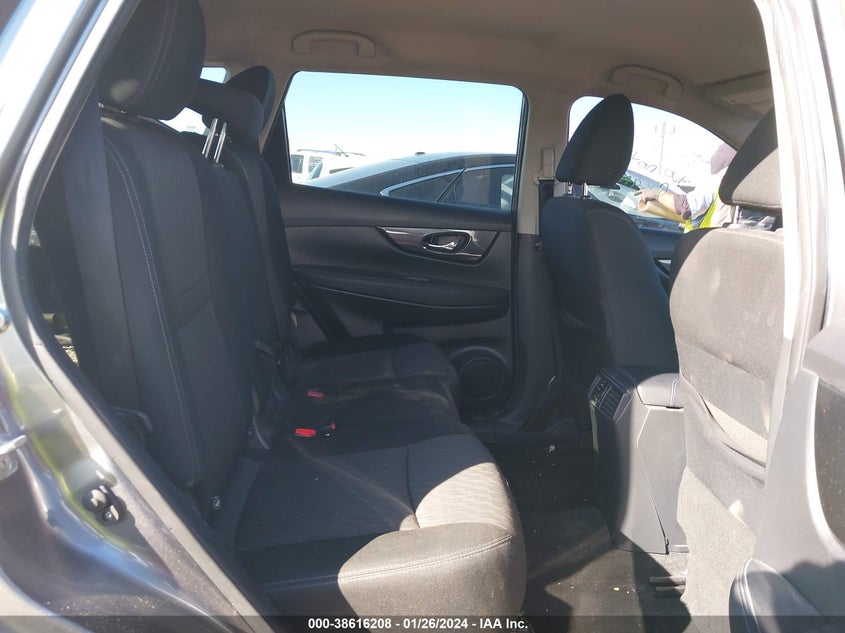 VIN KNMAT2MT2JP594658 2018 NISSAN ROGUE S/SV