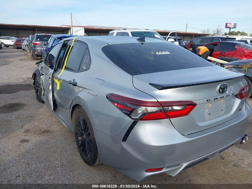 2022 TOYOTA CAMRY SE/SE NIGHT SHADE - 4T1G11AK4NU002251