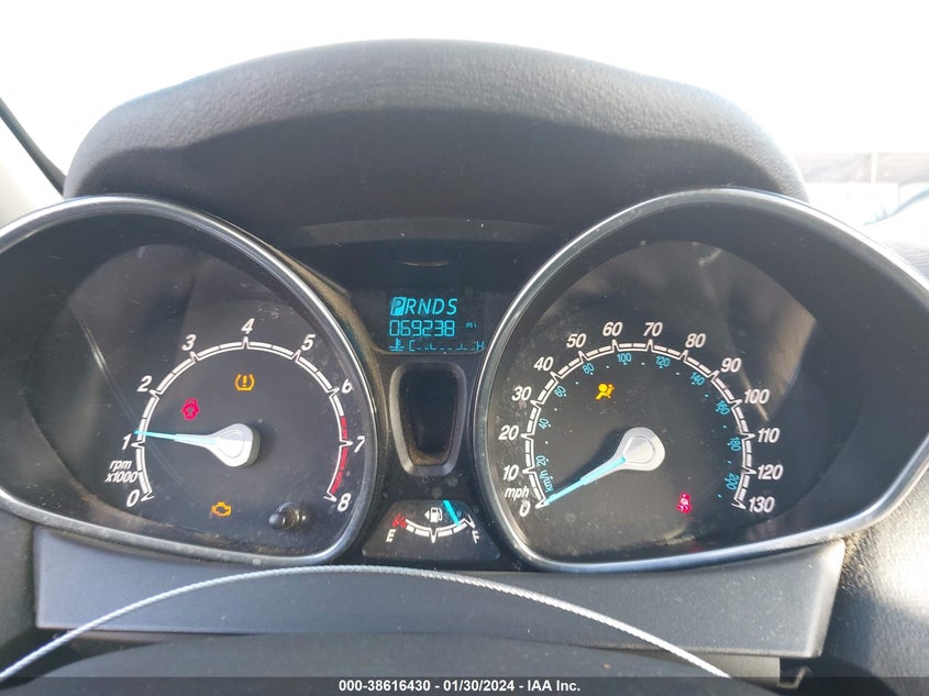 VIN 3FADP4EJ4KM143142 2019 FORD FIESTA SE
