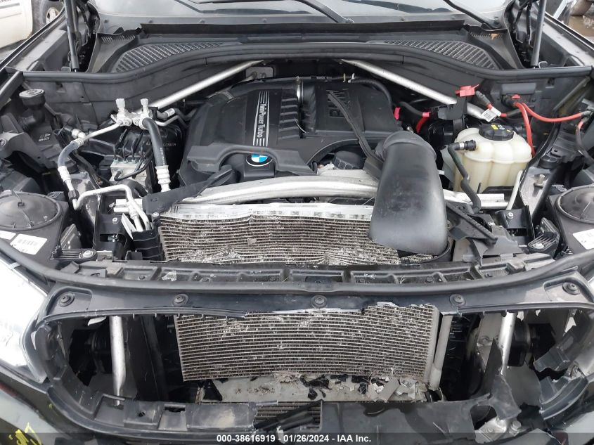 2018 BMW X5 XDRIVE35I - 5UXKR0C59JL075817