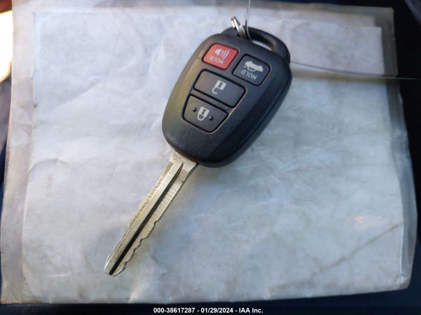 2019 TOYOTA COROLLA SE - 5YFBURHE9KP865155