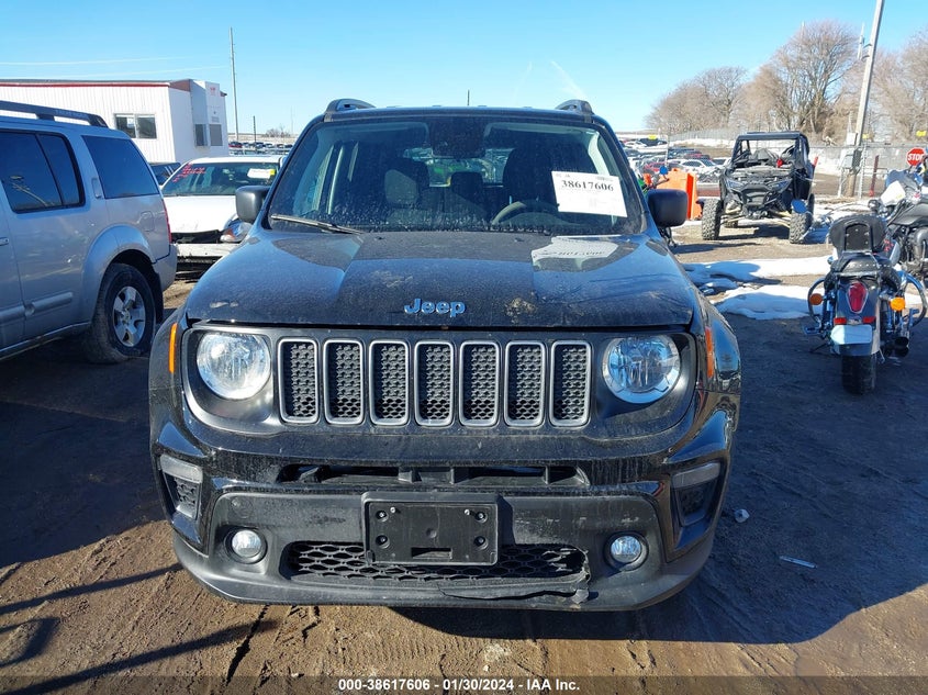 VIN ZACNJDB17NPN72102 2022 JEEP RENEGADE LATITUDE 4X4