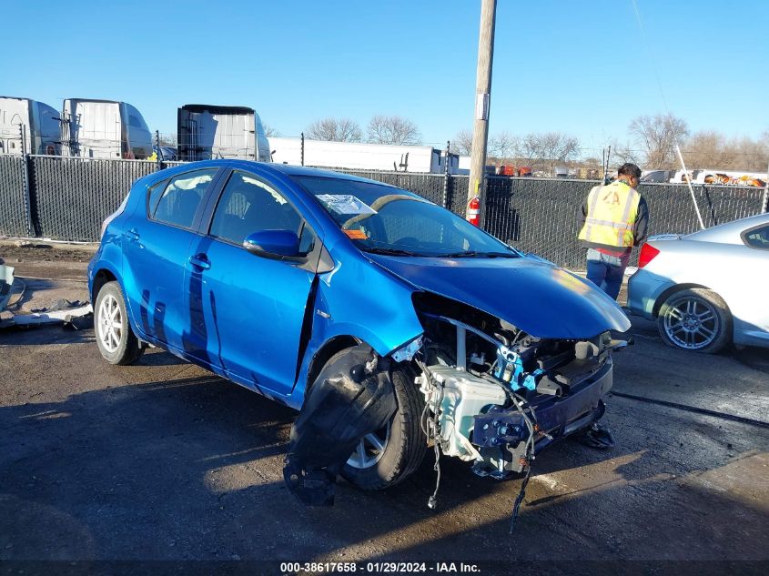 2013 TOYOTA PRIUS C FOUR - JTDKDTB34D1031502