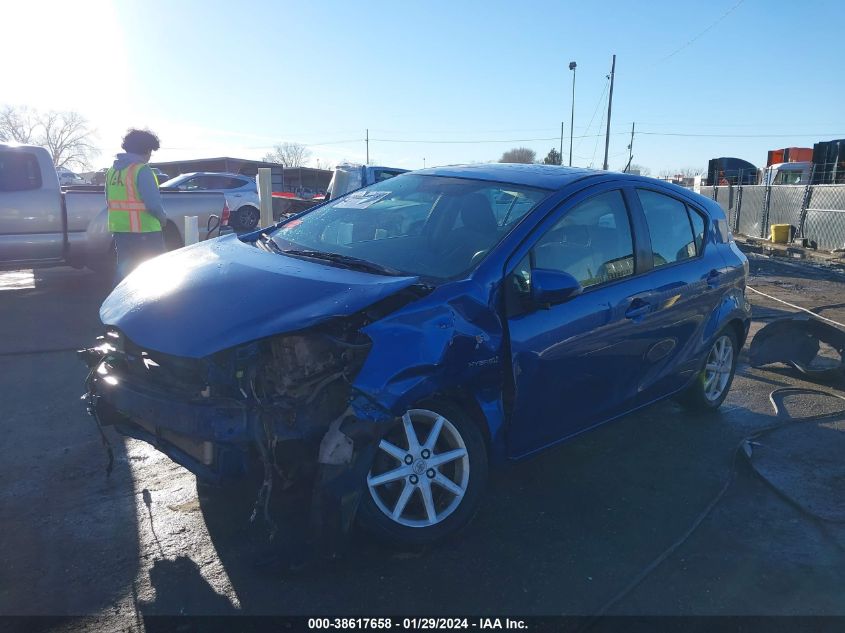 2013 TOYOTA PRIUS C FOUR - JTDKDTB34D1031502