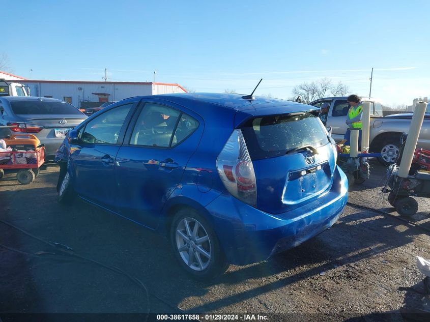 2013 TOYOTA PRIUS C FOUR - JTDKDTB34D1031502