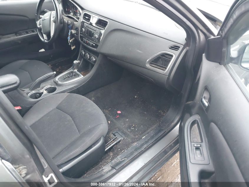 2013 CHRYSLER 200 TOURING - 1C3CCBBB7DN579628